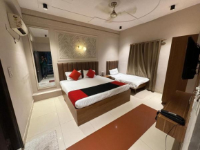 Townhouse near Taj Mahal